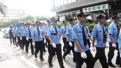 商业中心广场